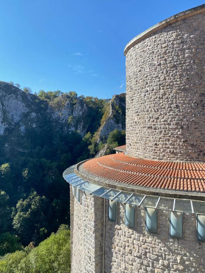 Iraipe Santuario De Arantzazu Hotel Oñate Dış mekan fotoğraf