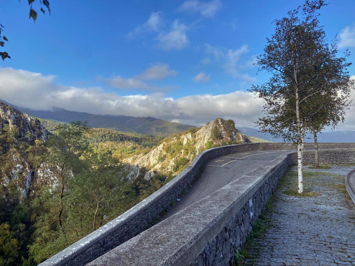 Iraipe Santuario De Arantzazu Hotel Oñate Dış mekan fotoğraf