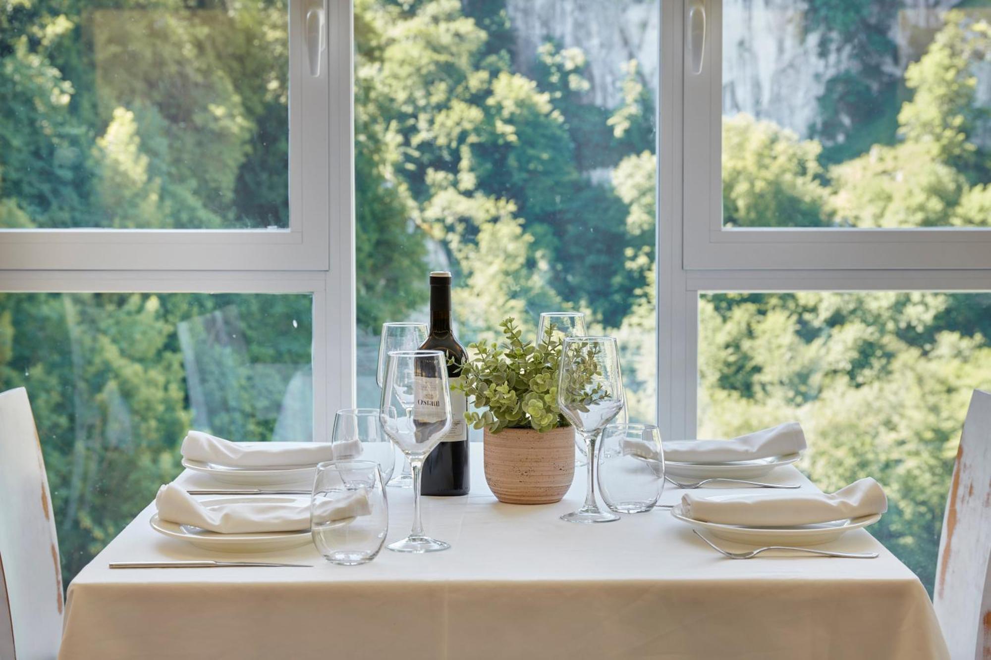 Iraipe Santuario De Arantzazu Hotel Oñate Dış mekan fotoğraf