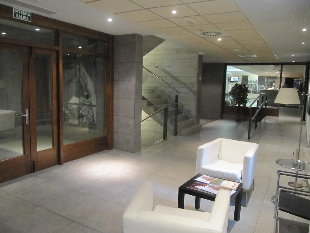 Iraipe Santuario De Arantzazu Hotel Oñate Dış mekan fotoğraf